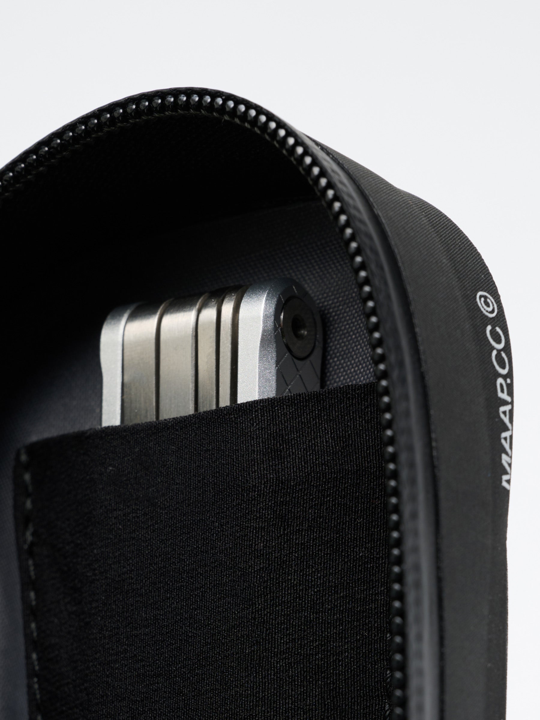 Shield Saddle Bag - Large